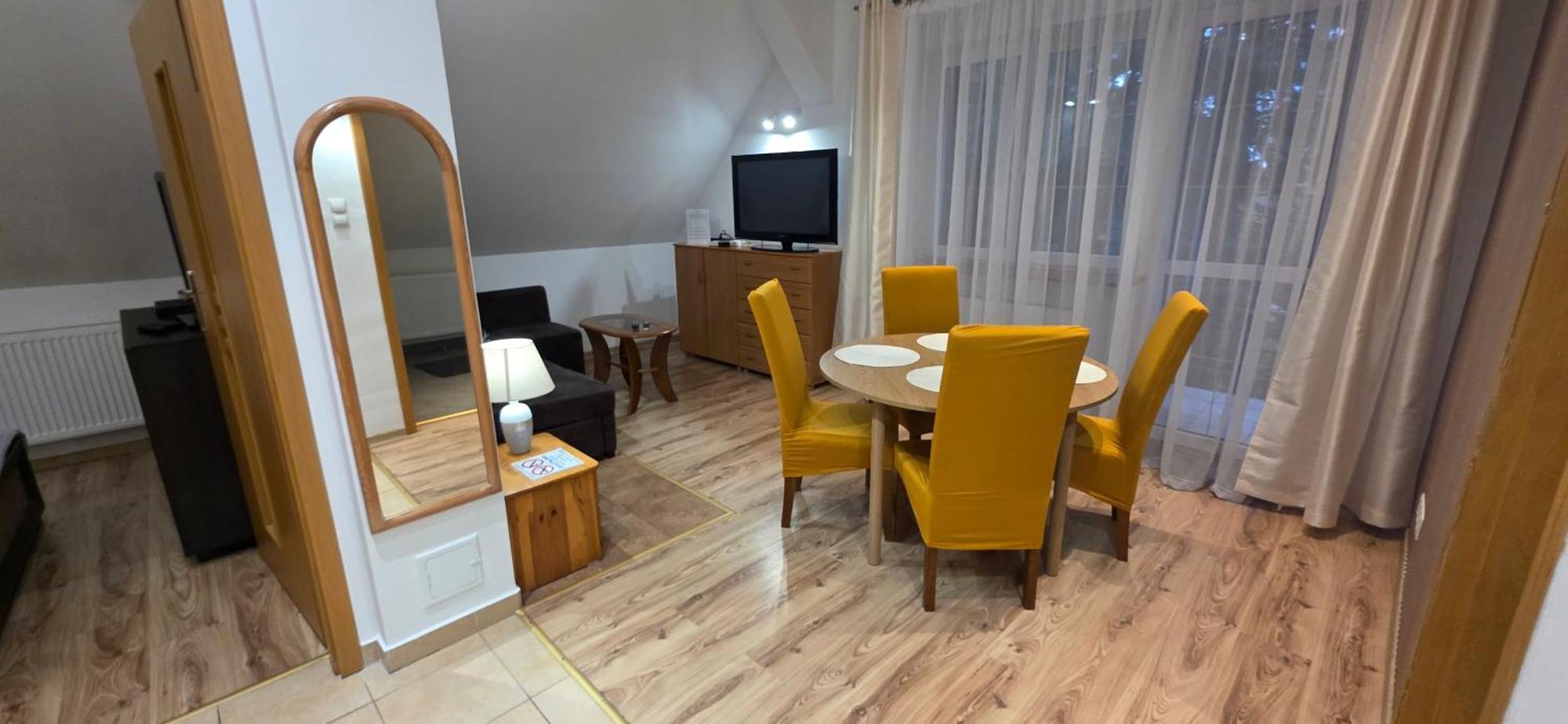 Cudowny Zakatek Z Ogrodem I Basenem Apartment Bukwica  Bagian luar foto