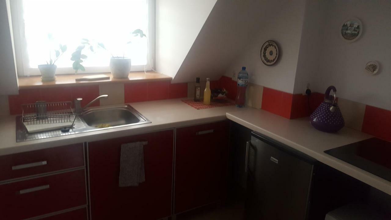 Cudowny Zakatek Z Ogrodem I Basenem Apartment Bukwica  Bagian luar foto